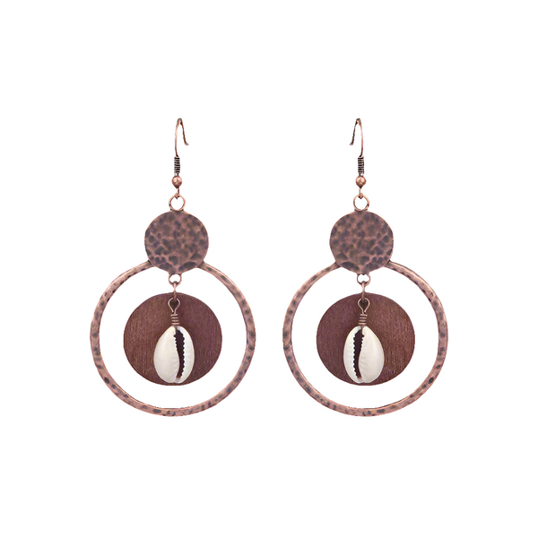 AE 28.1 Circle Shapes with Cowrie Shell