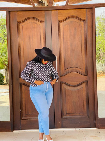 T14.2 Cross Over Long Sleeve Blouse - Black & White African Print