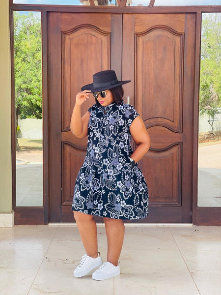 D15.2 - Ruffled Shift Dress with Mandarin Collar (Black & white print)