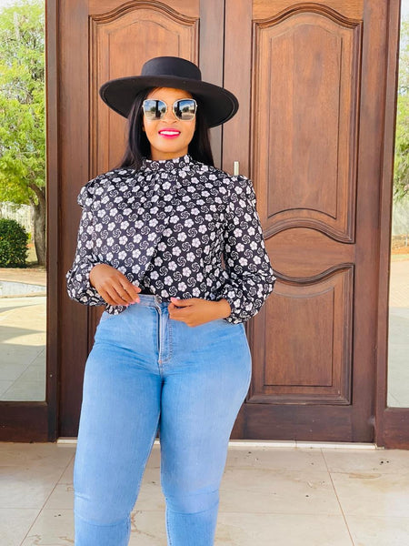 T14.2 Cross Over Long Sleeve Blouse - Black & White African Print